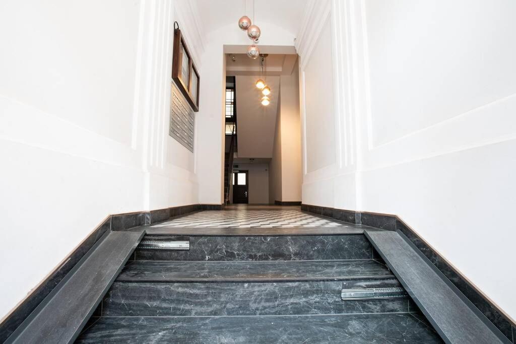 Elegant Apartment Luminis In Krakow'S Old City Extérieur photo